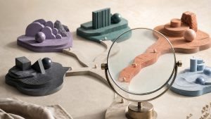 Five abstract B2B market niches evaluated through a transparent selection lens